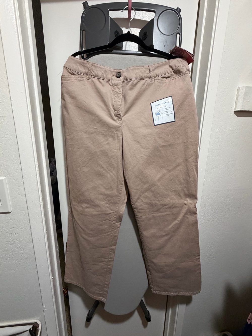 croft & barrow Women's Beige Straight-Leg Trousers
